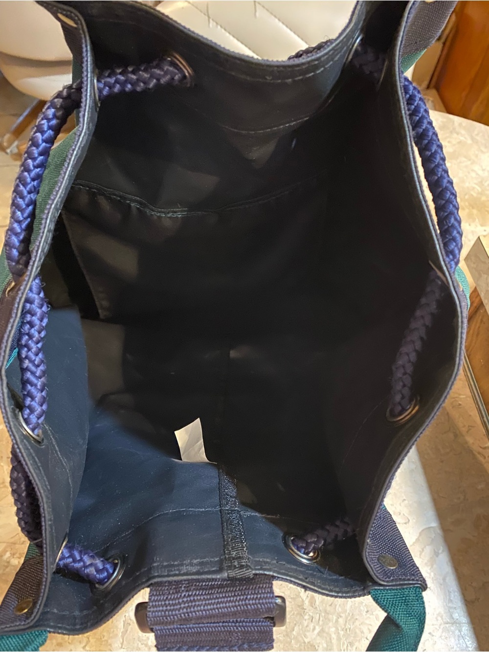 Sebago Green Drawstring Backpack with Navy Trim - Picture 7 of 7